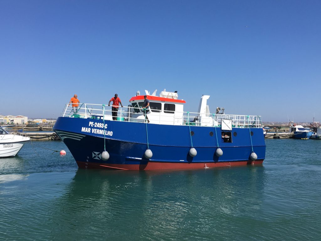 Embarcação de Pesca “Mar Vermelho” — Reconstrução — foto 2