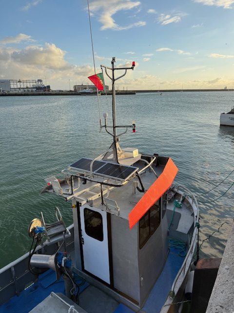 Embarcação de Pesca “Luz do Céu” — 7,70m — foto 6
