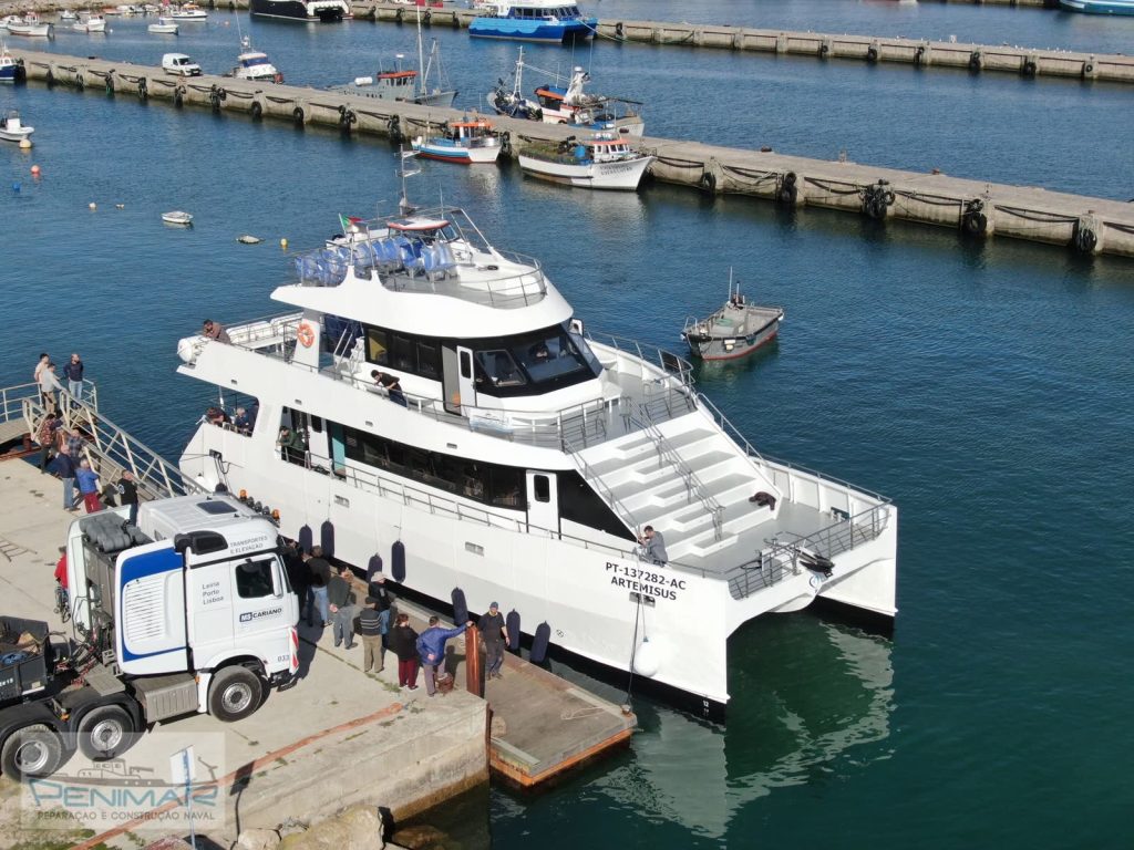 Catamarán “Artemisus” — 20m