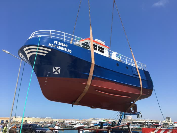 Embarcação de Pesca “Mar Vermelho” — Reconstrução