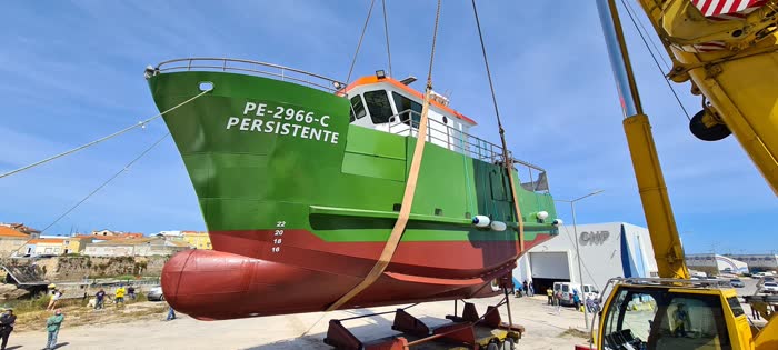 Bateau de Pêche Polyvalent “Persistente” — 17m